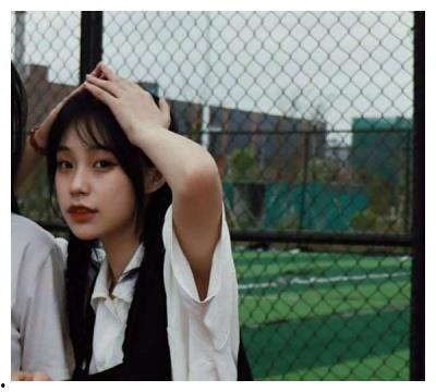 搞笑成人尿裤子视频,笑尿了！成人尿裤子搞笑视频大盘点