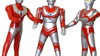 奥特曼成人服装搞笑视频,搞笑视频里的变身喜剧秀